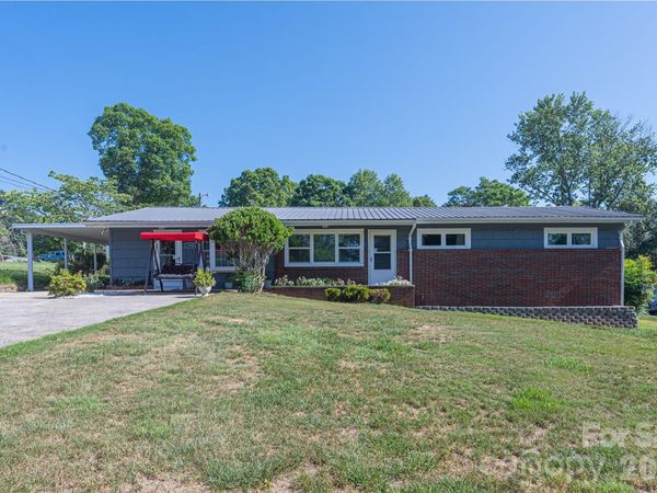 1928 Marigold Lane, Hudson, NC 28638