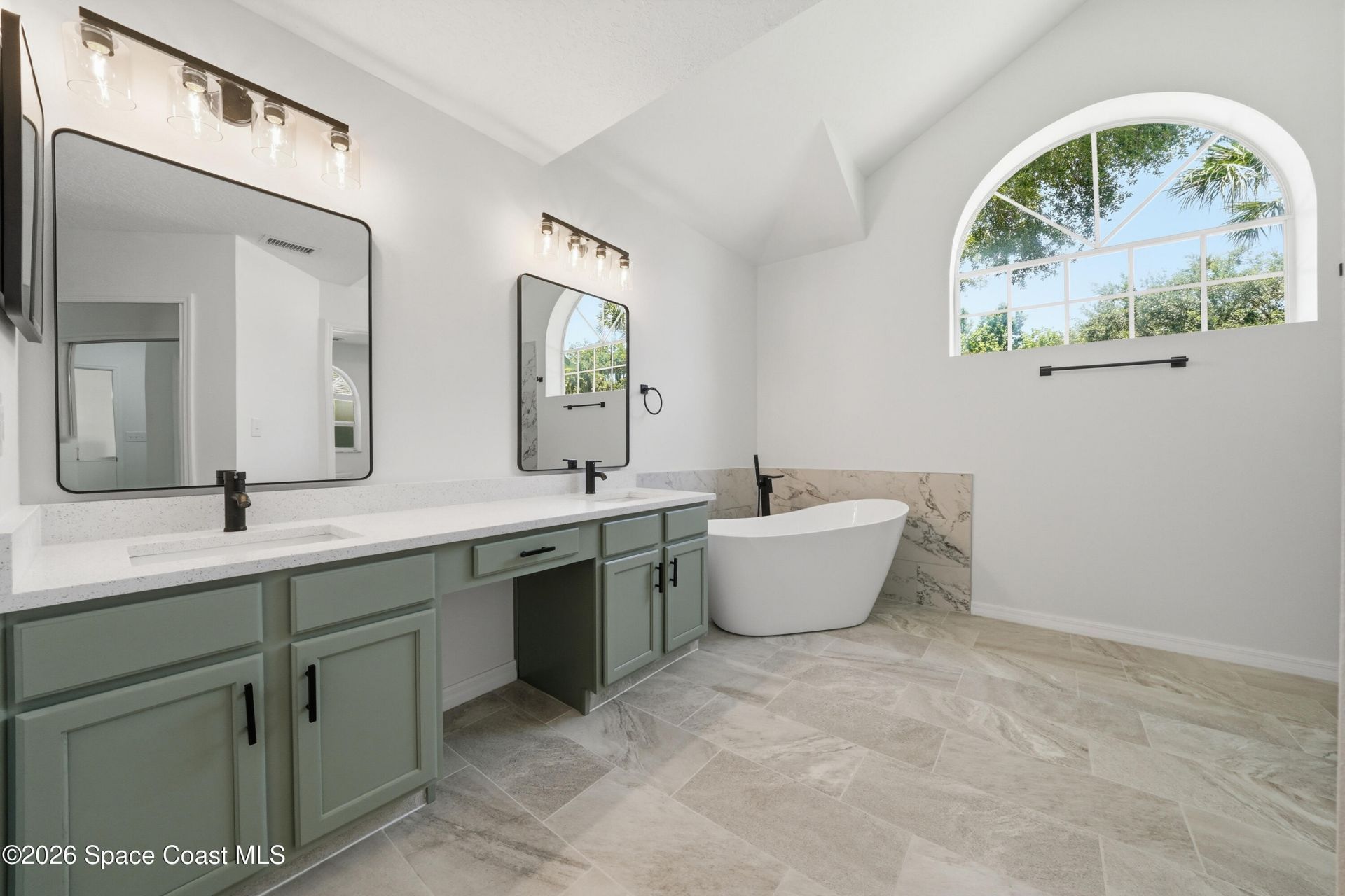 584 Laurel Oak Court Ne, Palm Bay, FL 32907 Photo
