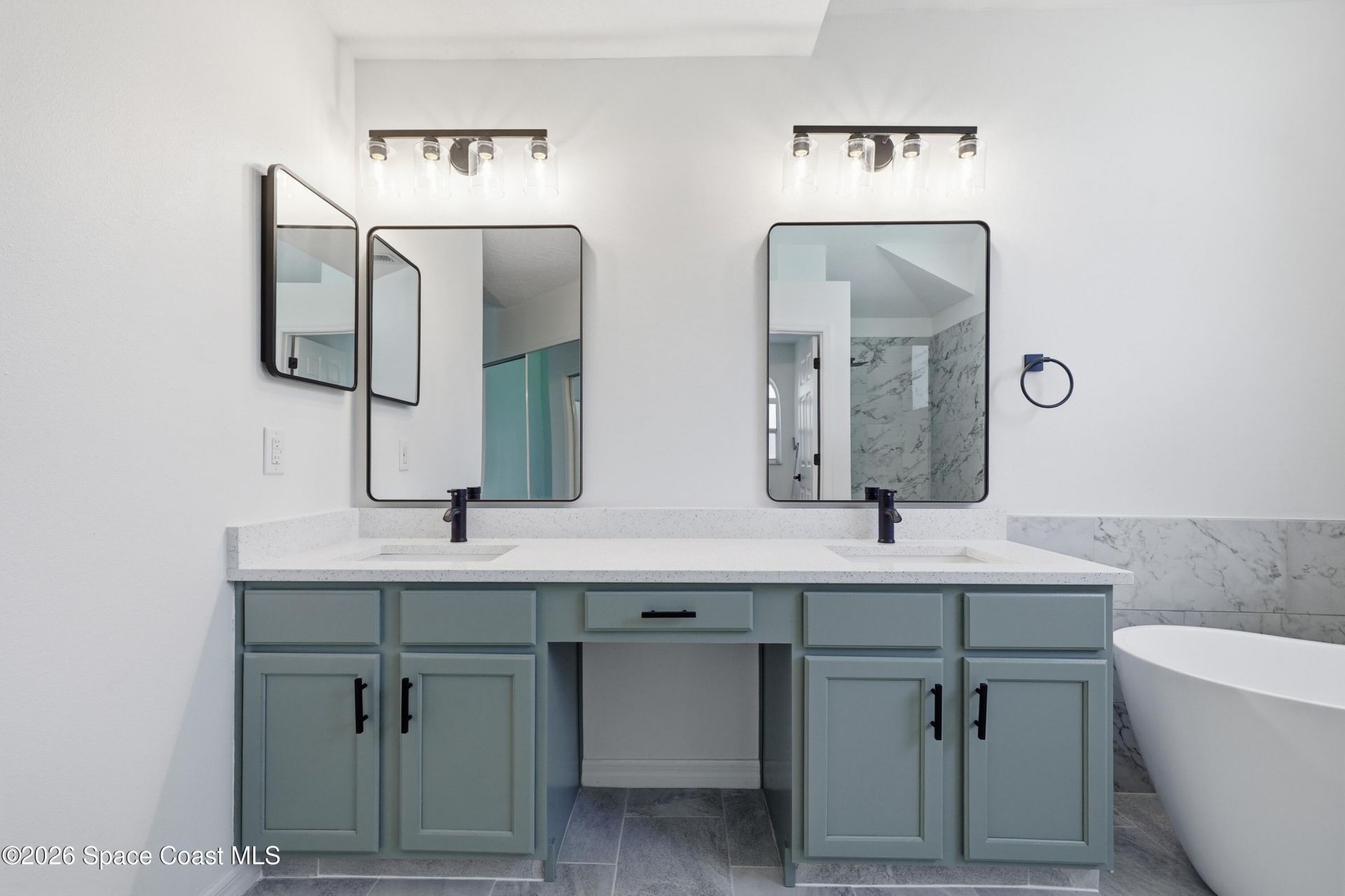 584 Laurel Oak Court Ne, Palm Bay, FL 32907 Photo
