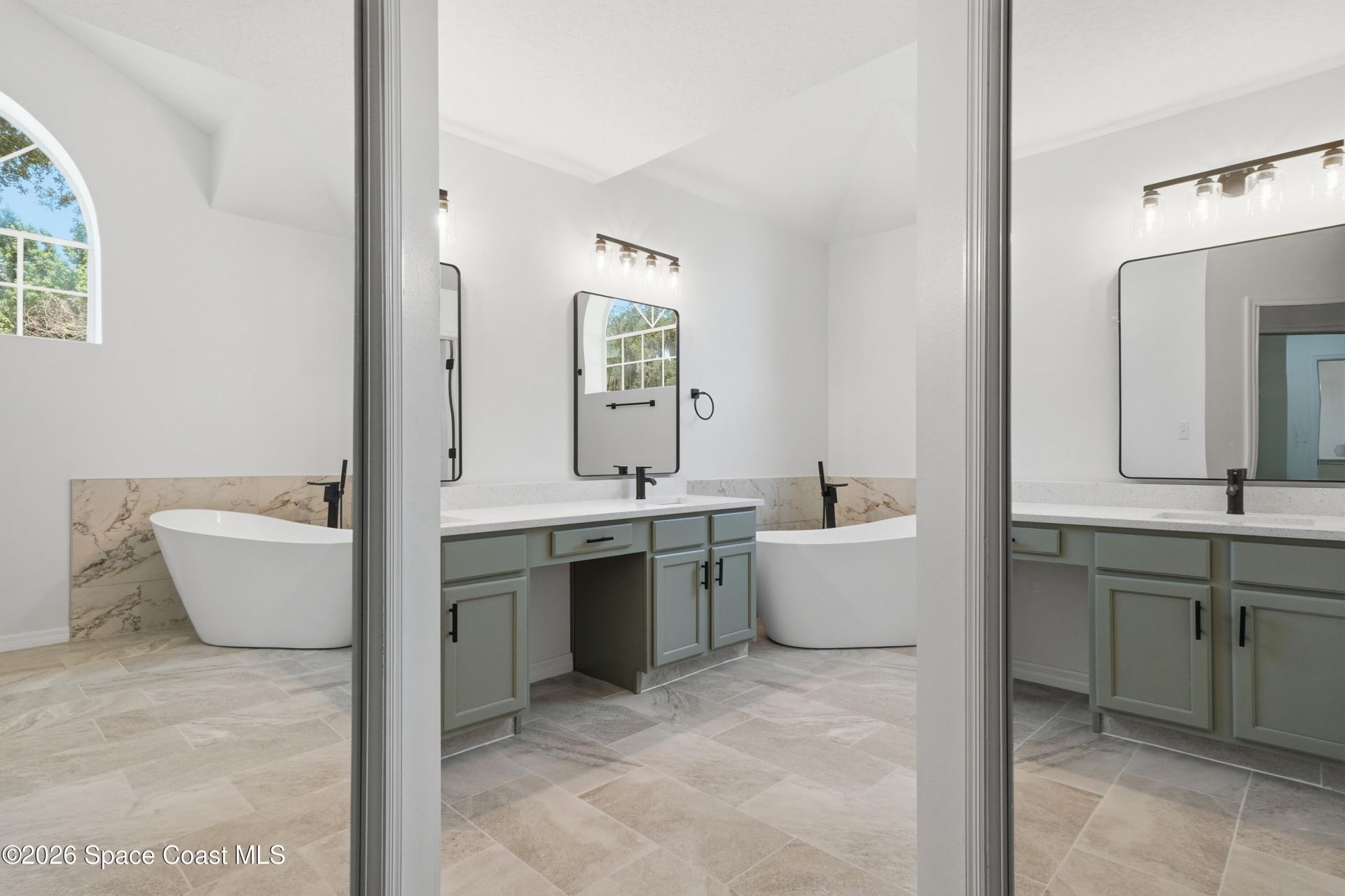 584 Laurel Oak Court Ne, Palm Bay, FL 32907 Photo