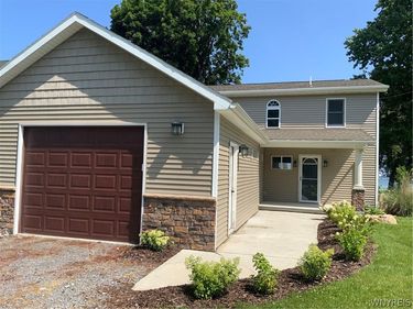 15951 Ed Rose Shrs., Kent, NY 14477