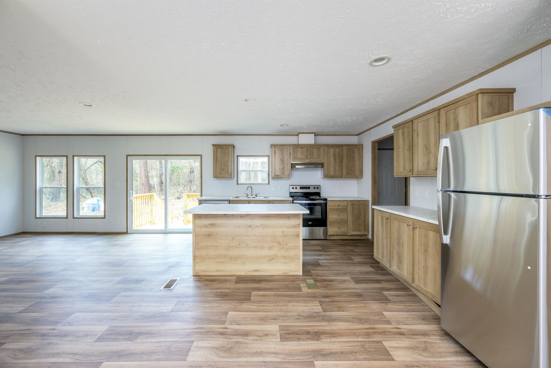 147 Firethorn Court Photo 10