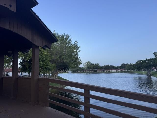542 Franconia Circle, Lake Worth, FL 33467 Photo