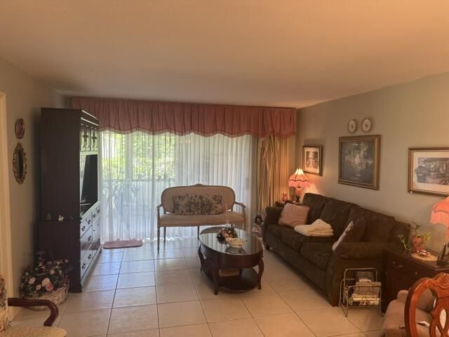 542 Franconia Circle, Lake Worth, FL 33467 Photo