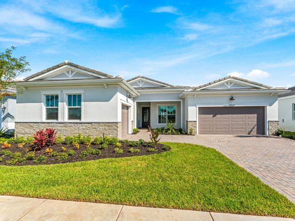 14547 SW Sarilla Boulevard, Port St. Lucie, FL 34987
