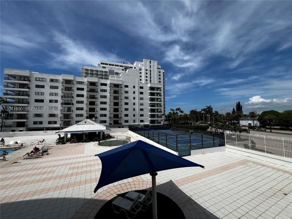 5445 Collins Ave , Unit L3, Miami Beach, FL 33140