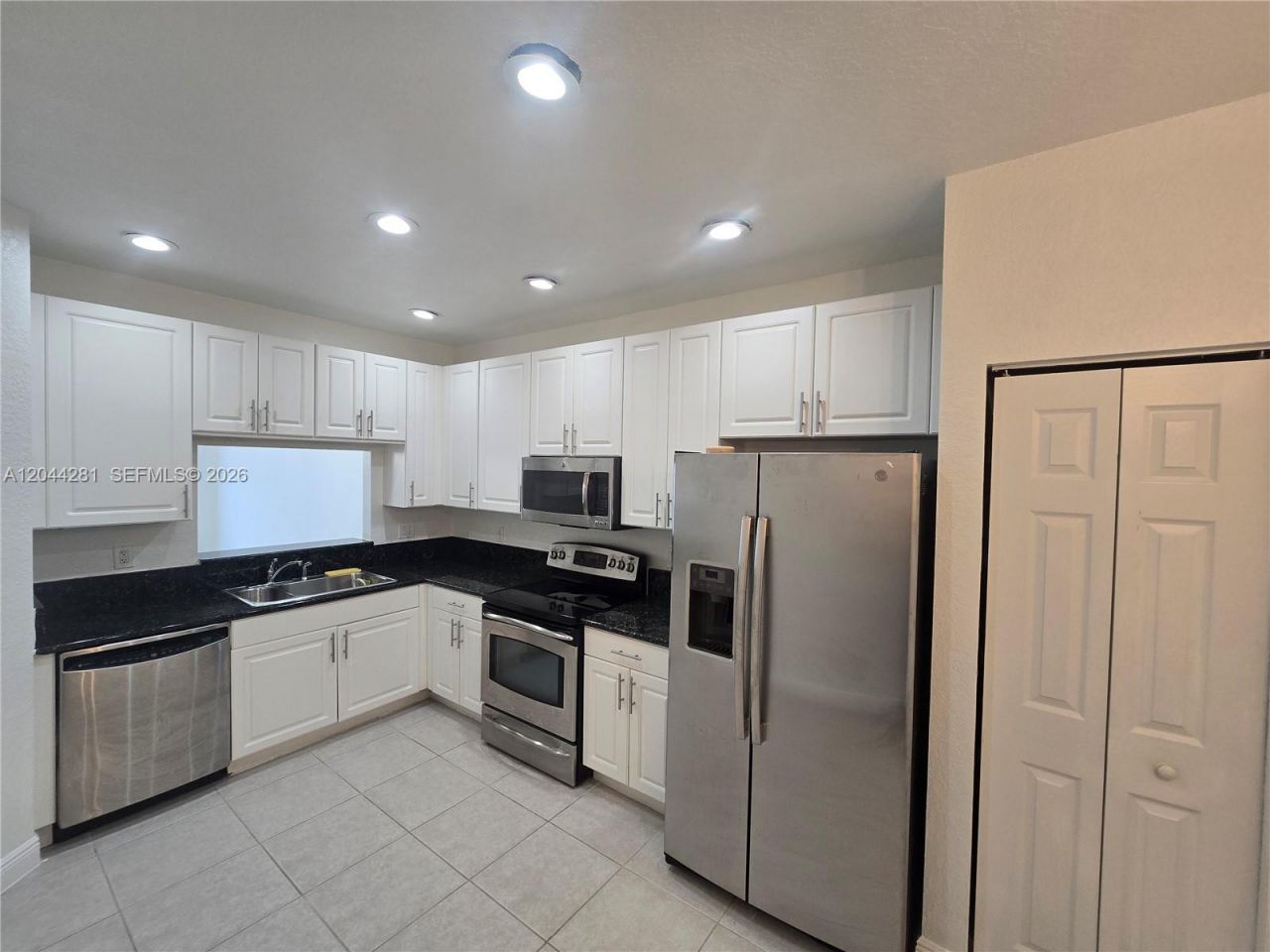 9738 Darlington Pl , Unit 9738, Cooper City, FL 33328 Photo