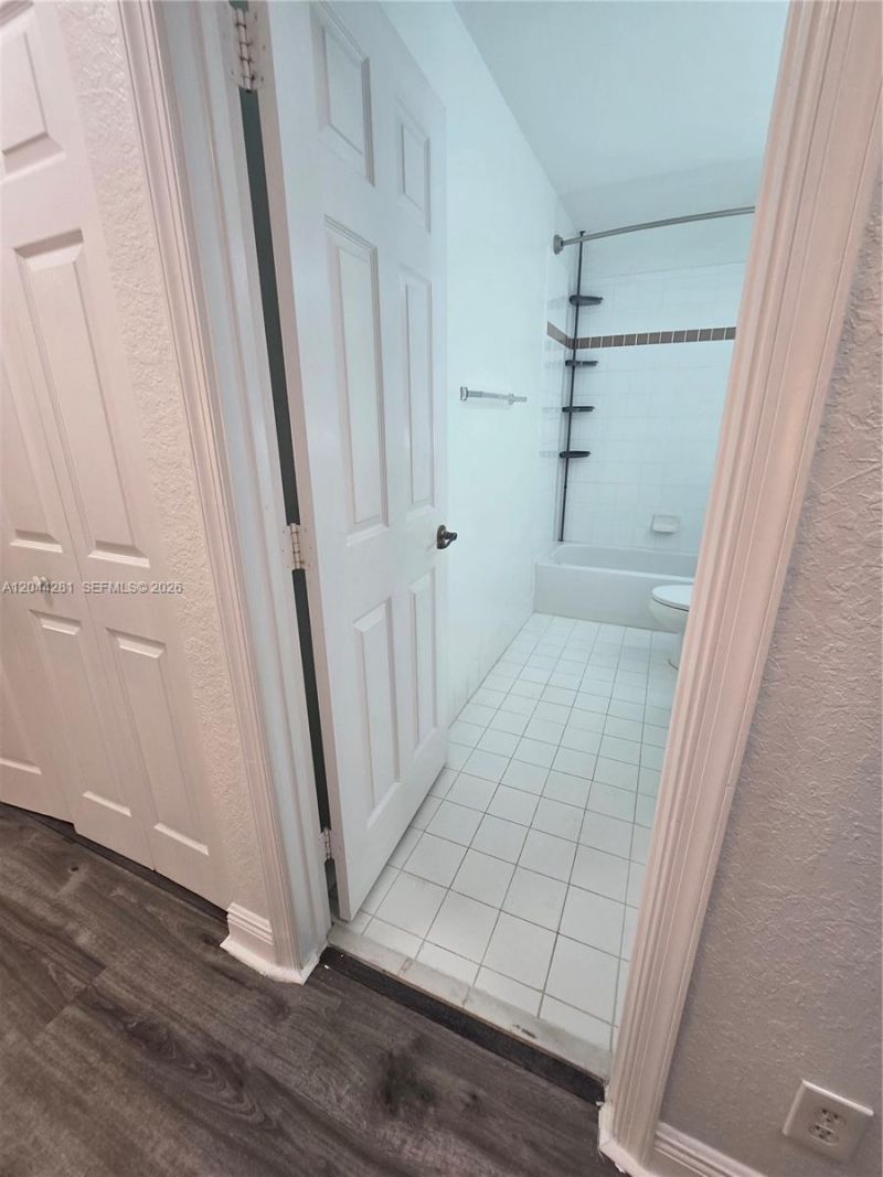 9738 Darlington Pl , Unit 9738, Cooper City, FL 33328 Photo
