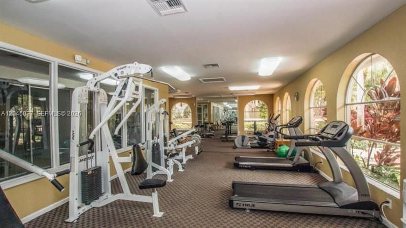 19216 Glenmoor Dr , Unit 19216, West Palm Beach, FL 33409 Photo