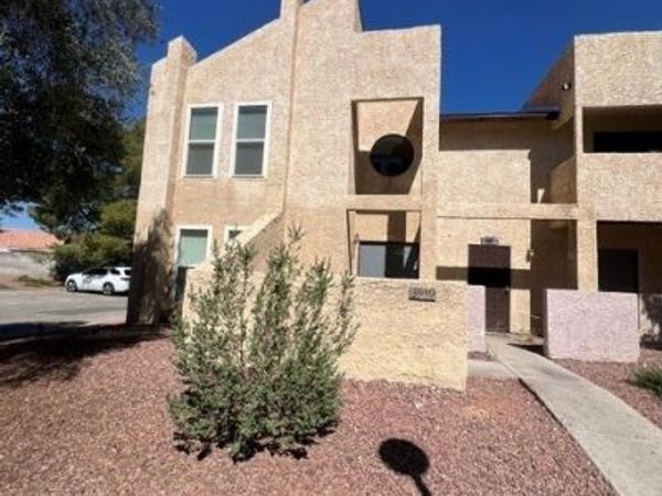3939 S Torrey Pines Drive , Las Vegas, NV 89103