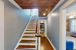 408 Thompson Street photo 4