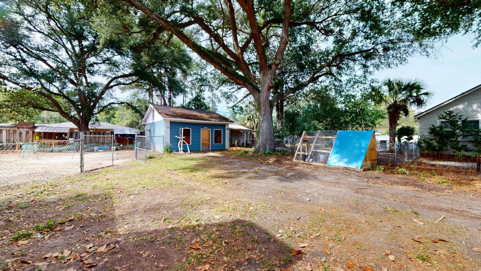 408 Thompson Street Photo 45