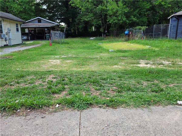 922 Lincoln Street, Greensboro, NC 27401