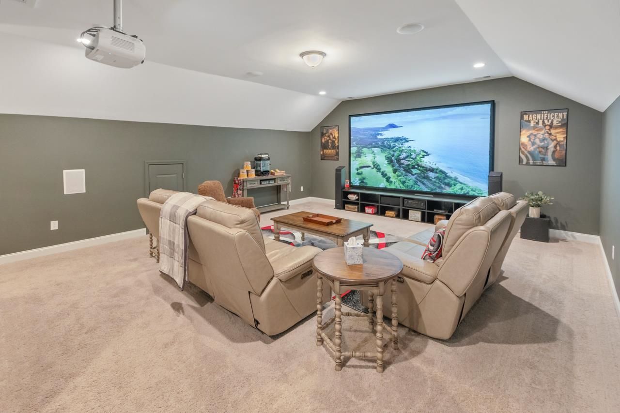 519 Bumble Circle Photo 46