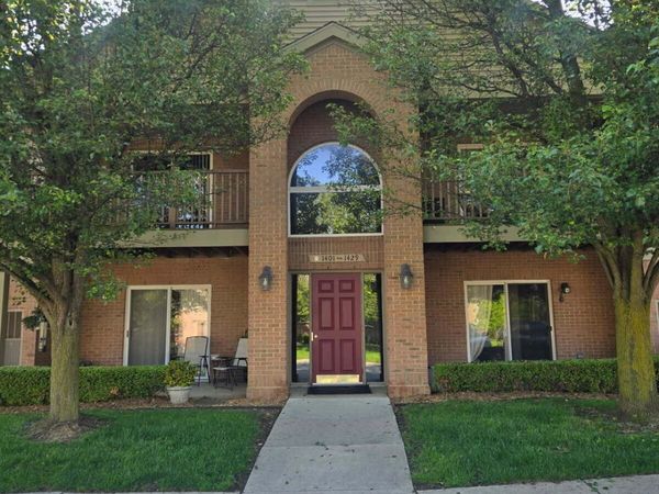 1429 Duncan Drive, Chelsea, MI 48118