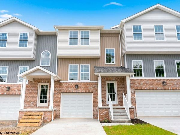 984 Ashton Place, Morgantown, WV 26508