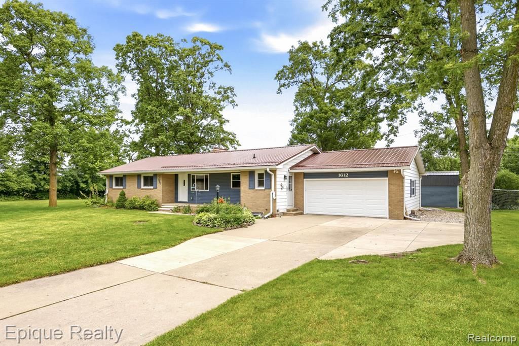 1612 Saint Marys Court, Hampton Township, MI 48732 Main Photo