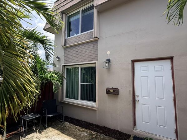 3650 SW 59th Terrace, Unit 80, Davie, FL 33314