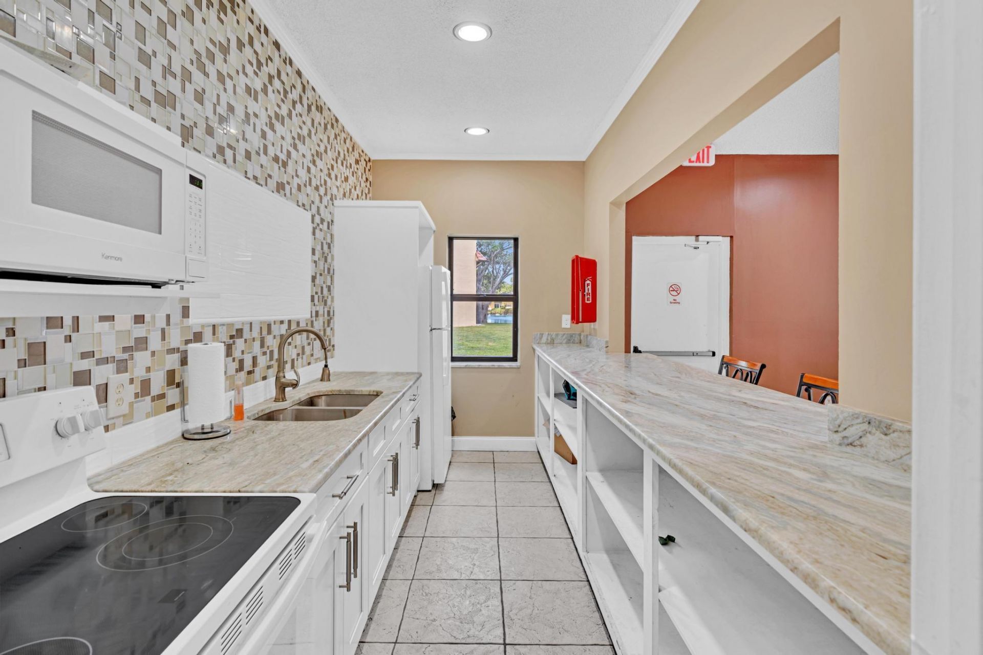 912 SW 9th Street Circle, Unit 105, Boca Raton, FL 33486 Photo