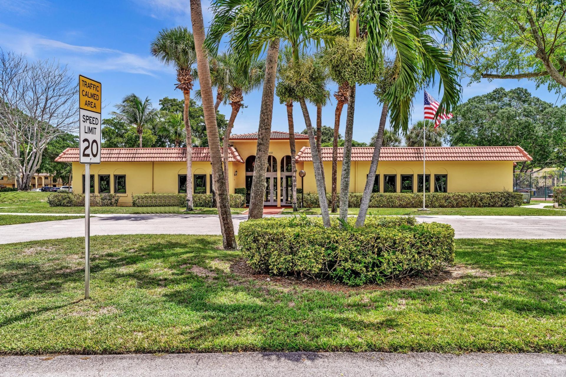 912 SW 9th Street Circle, Unit 105, Boca Raton, FL 33486 Photo