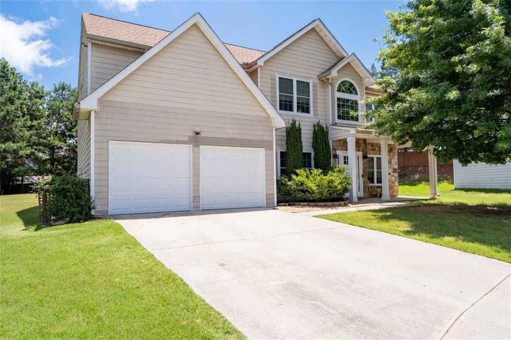 4132 Eldon Drive, Fairburn, GA 30213 Main Photo