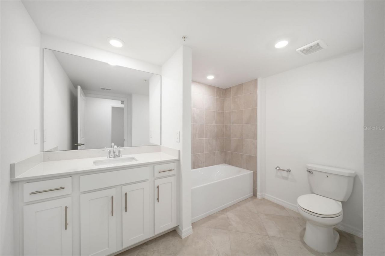19227 Cherrystone Way , Unit 101, Lakewood Ranch, FL 34211 Photo