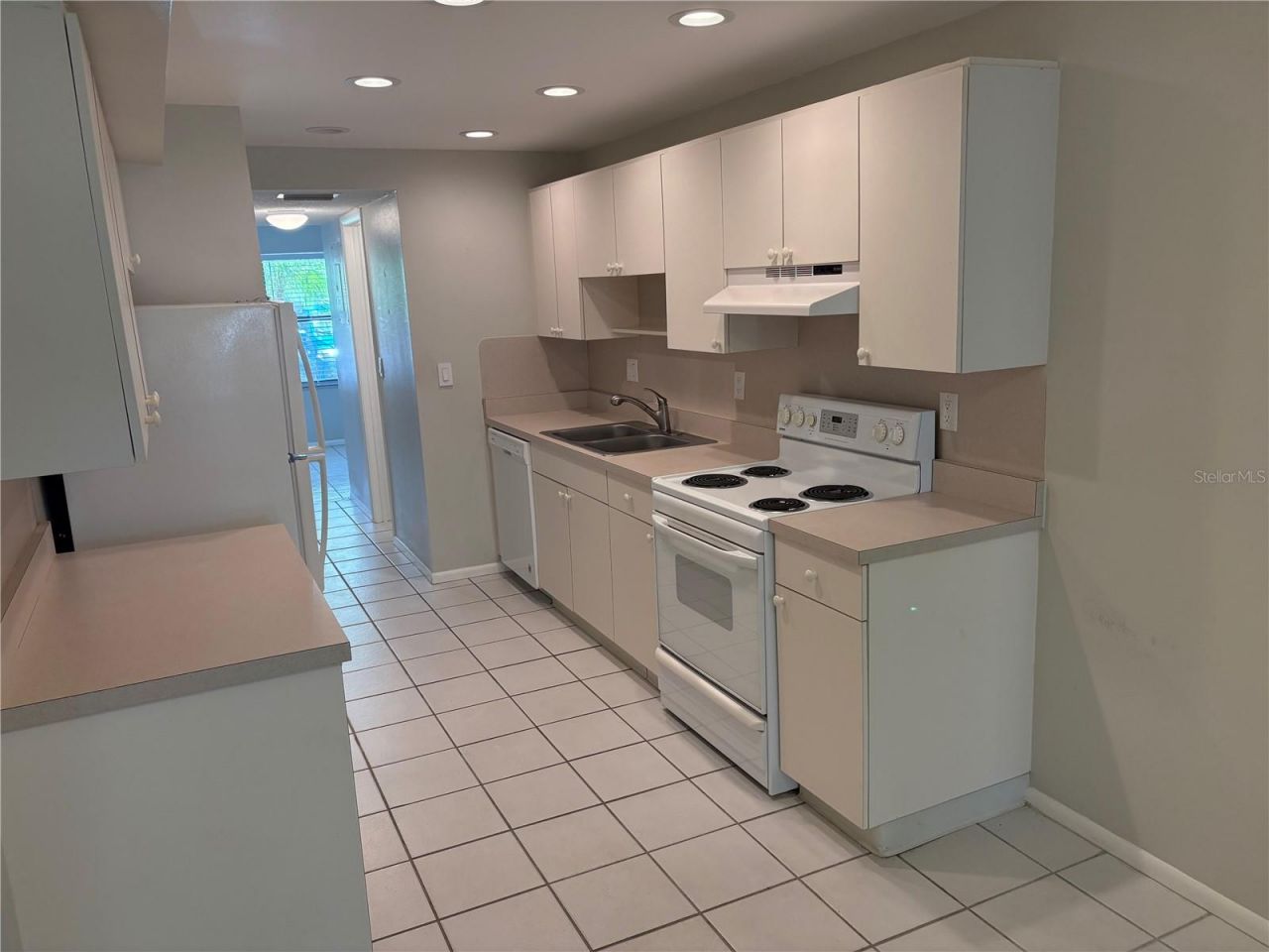 515 30th Avenue W, Unit H108, Bradenton, FL 34205 Photo