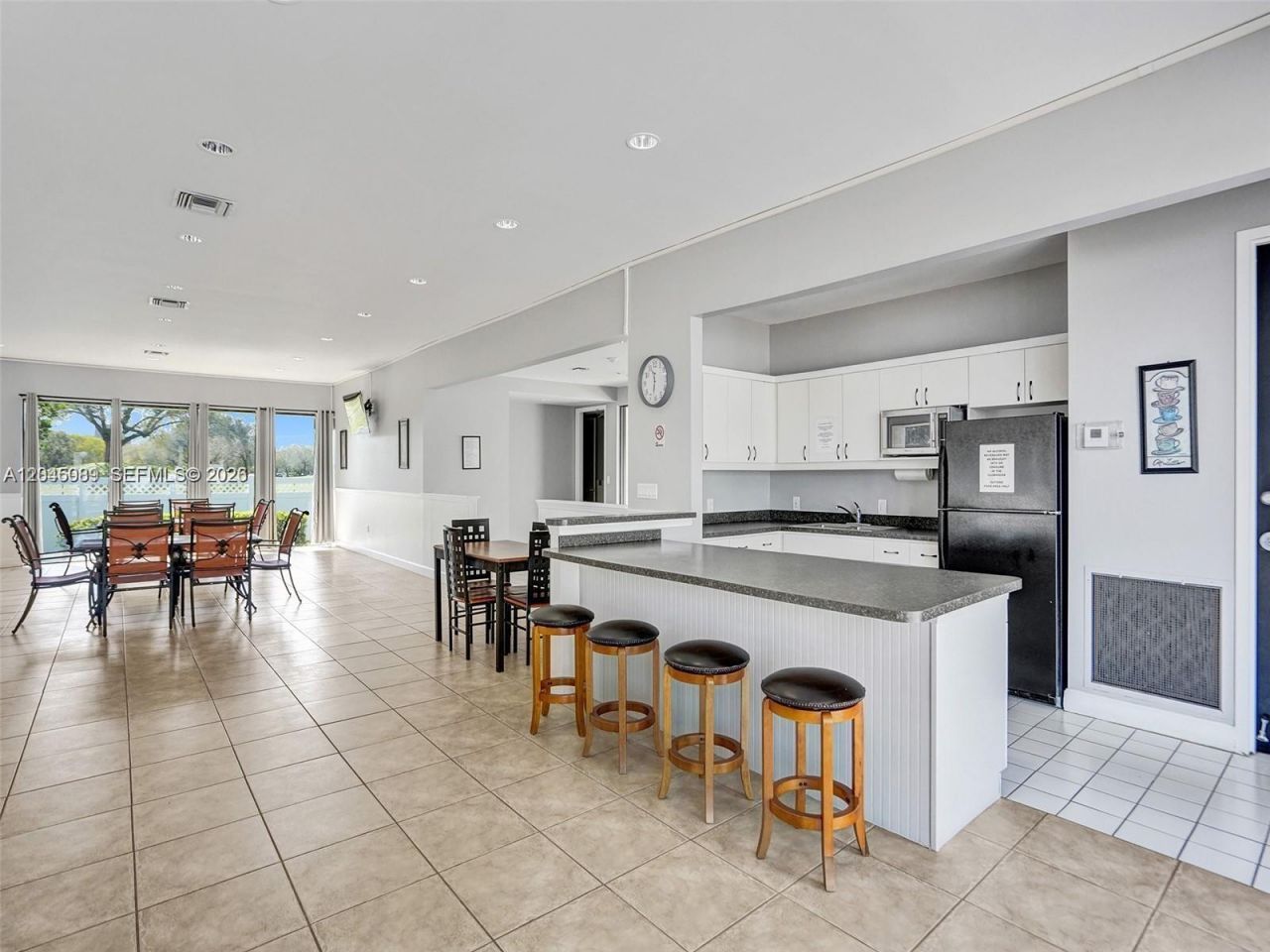 3300 W Rolling Hills Cir , Unit 104, Davie, FL 33328 Photo