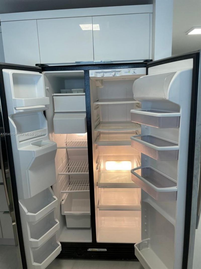 185 SE 14 Ter, Unit 1413, Miami, FL 33131 Photo
