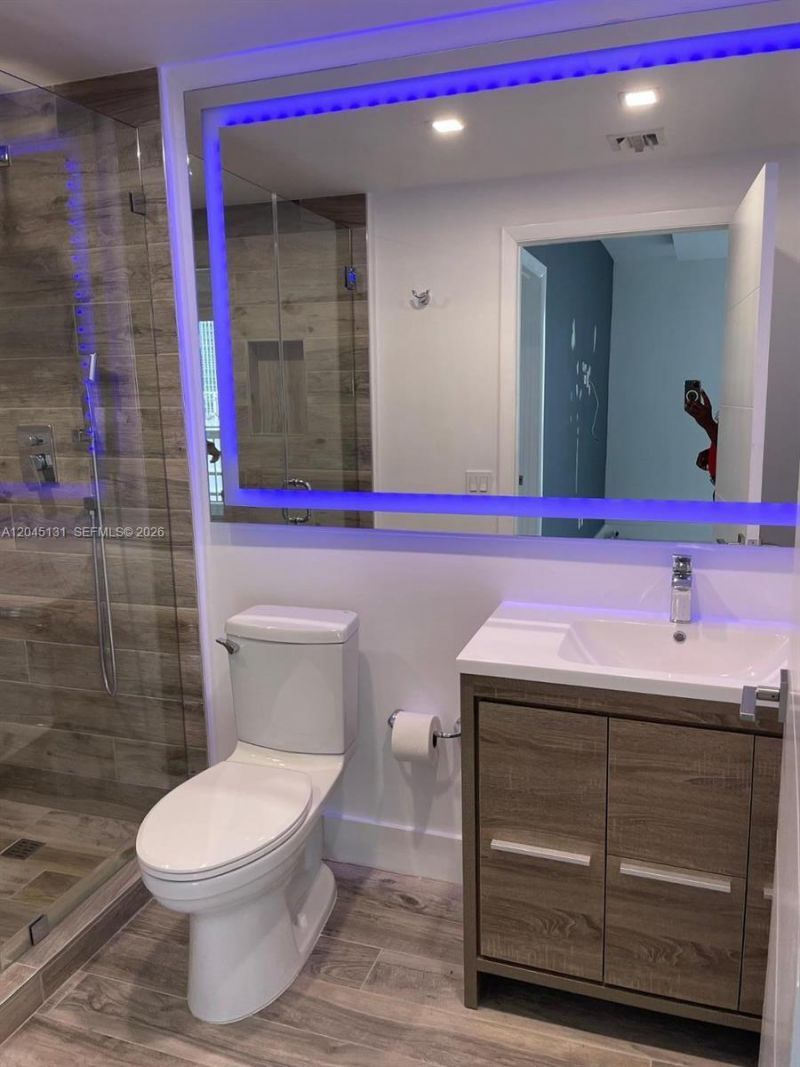 185 SE 14 Ter, Unit 1413, Miami, FL 33131 Photo