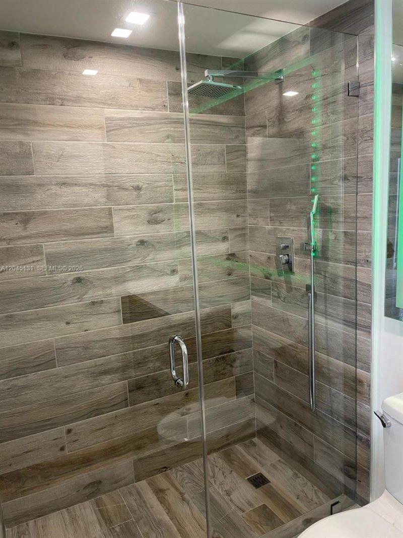 185 SE 14 Ter, Unit 1413, Miami, FL 33131 Photo
