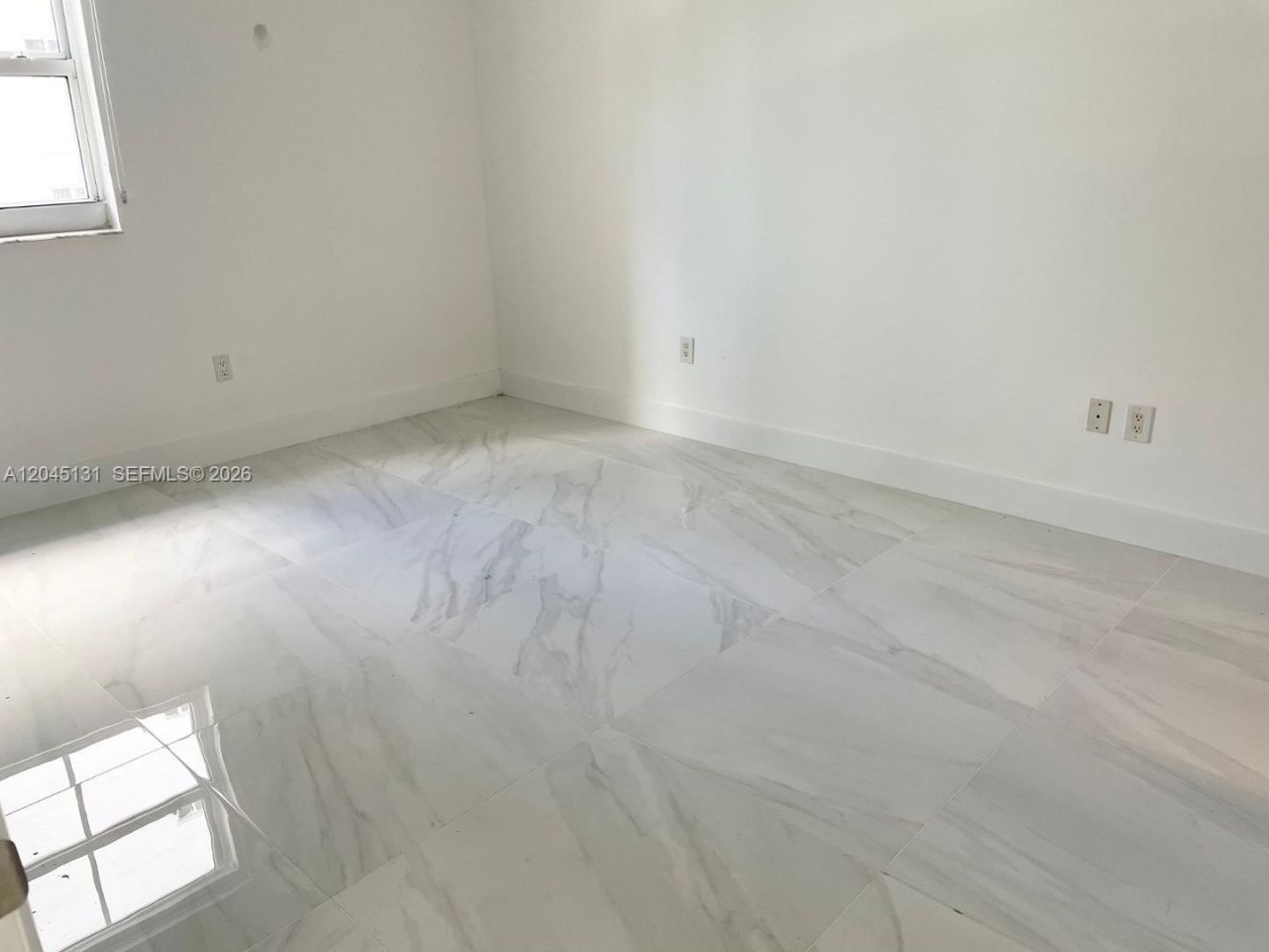 185 SE 14 Ter, Unit 1413, Miami, FL 33131 Photo