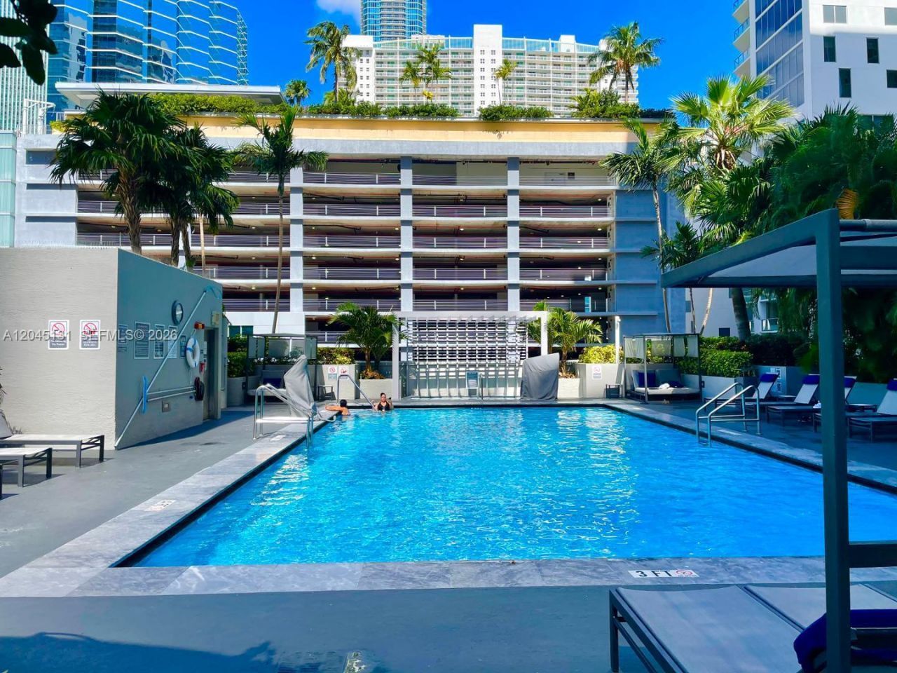 185 SE 14 Ter, Unit 1413, Miami, FL 33131 Photo