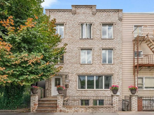 2105 33rd Avenue , Astoria, NY 11106
