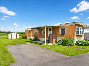 1449 Rochester Street, Lima, NY 14485