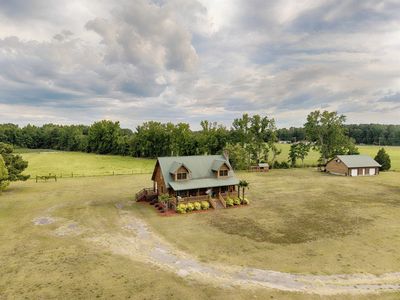 3728 Tuberville Hwy. , Lake City, SC 29560