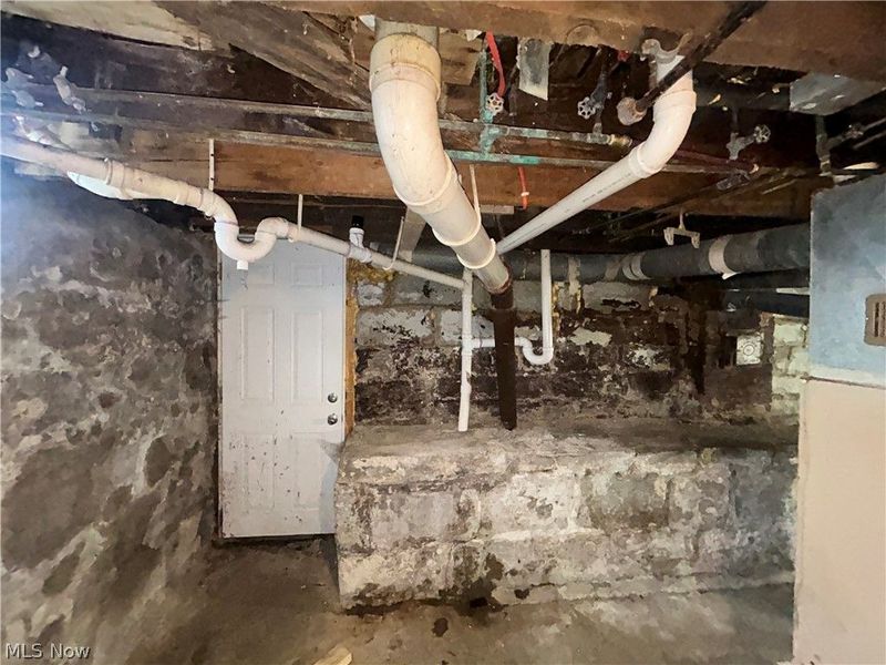 4002 Robert Avenue, Cleveland, OH 44109 Photo 20