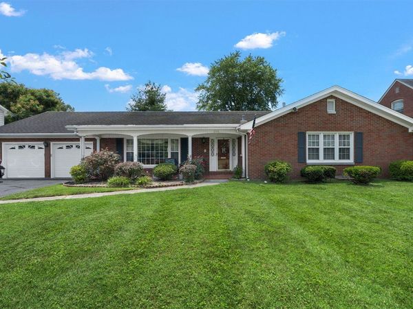 206 Windsor Avenue , Glasgow, KY 42141