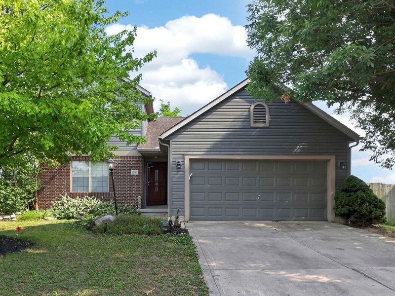 1059 Somerset Court, London, OH 43140 Photo 1