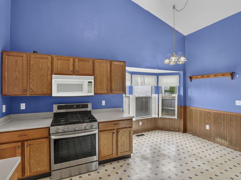 1059 Somerset Court, London, OH 43140 Photo 21