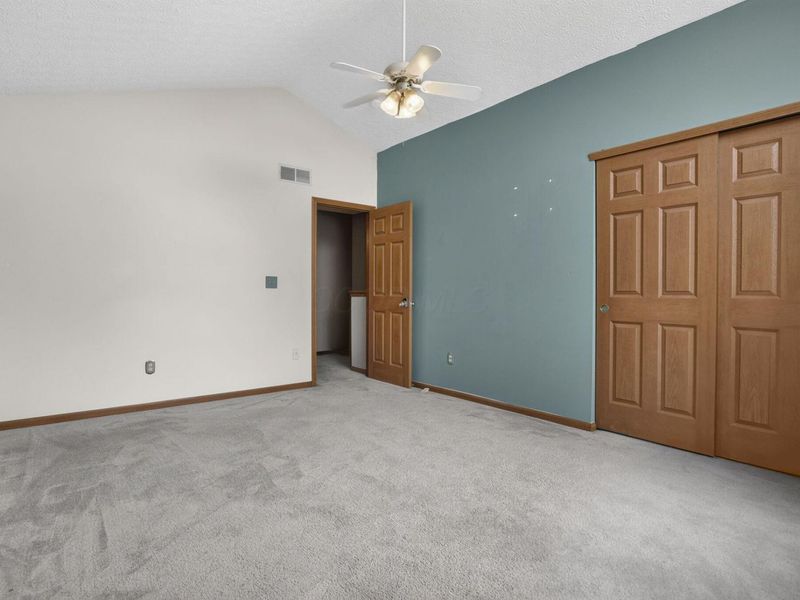 1059 Somerset Court, London, OH 43140 Photo 36