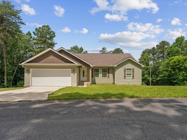 2936 Rebecca Circle, Rocky Face, GA 30740