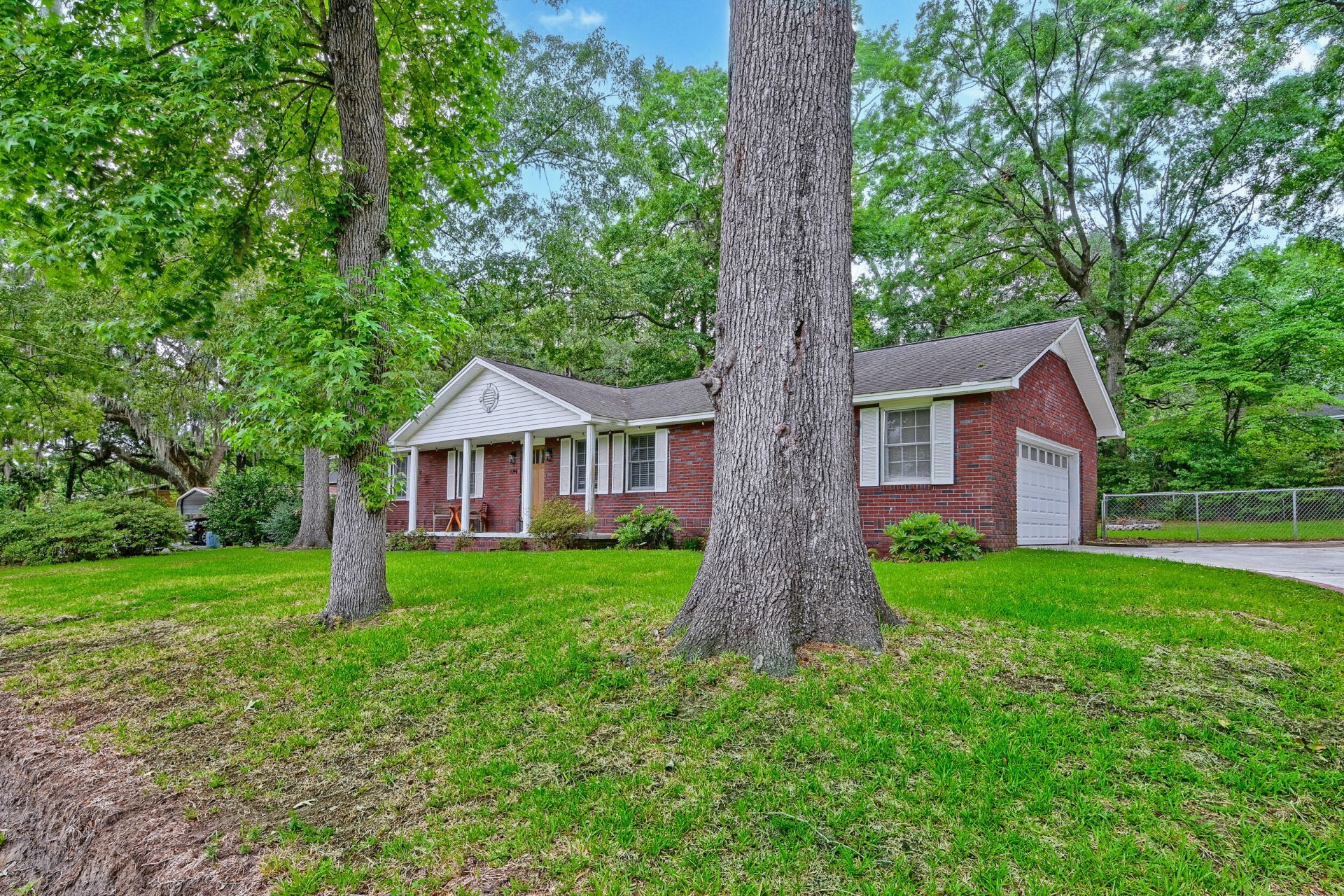 1214 Redeemer Drive Photo 31