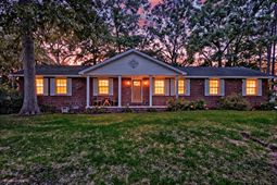 1214 Redeemer Drive photo 4