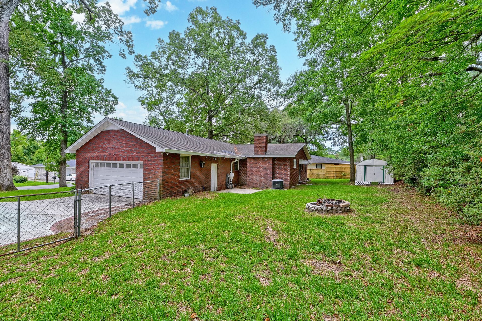 1214 Redeemer Drive Photo 5