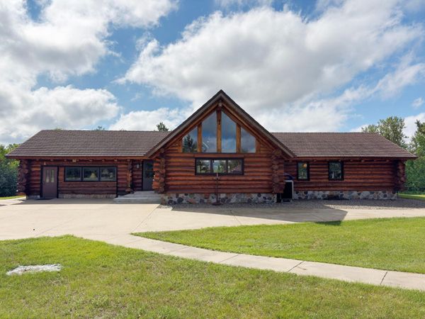 12207 110th Street, Menahga, MN 56464