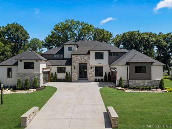 17878 E Falcon Pass Pass , Owasso, OK 74055