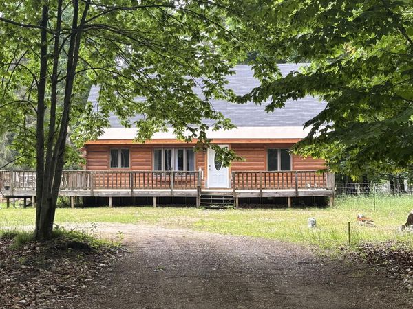 33248 S Socia Sub RD, Drummond Island, MI 49726