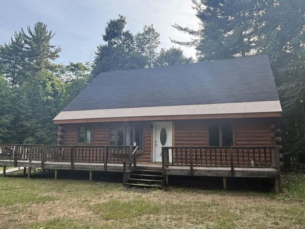 33248 S Socia Sub RD, Drummond Island, MI 49726