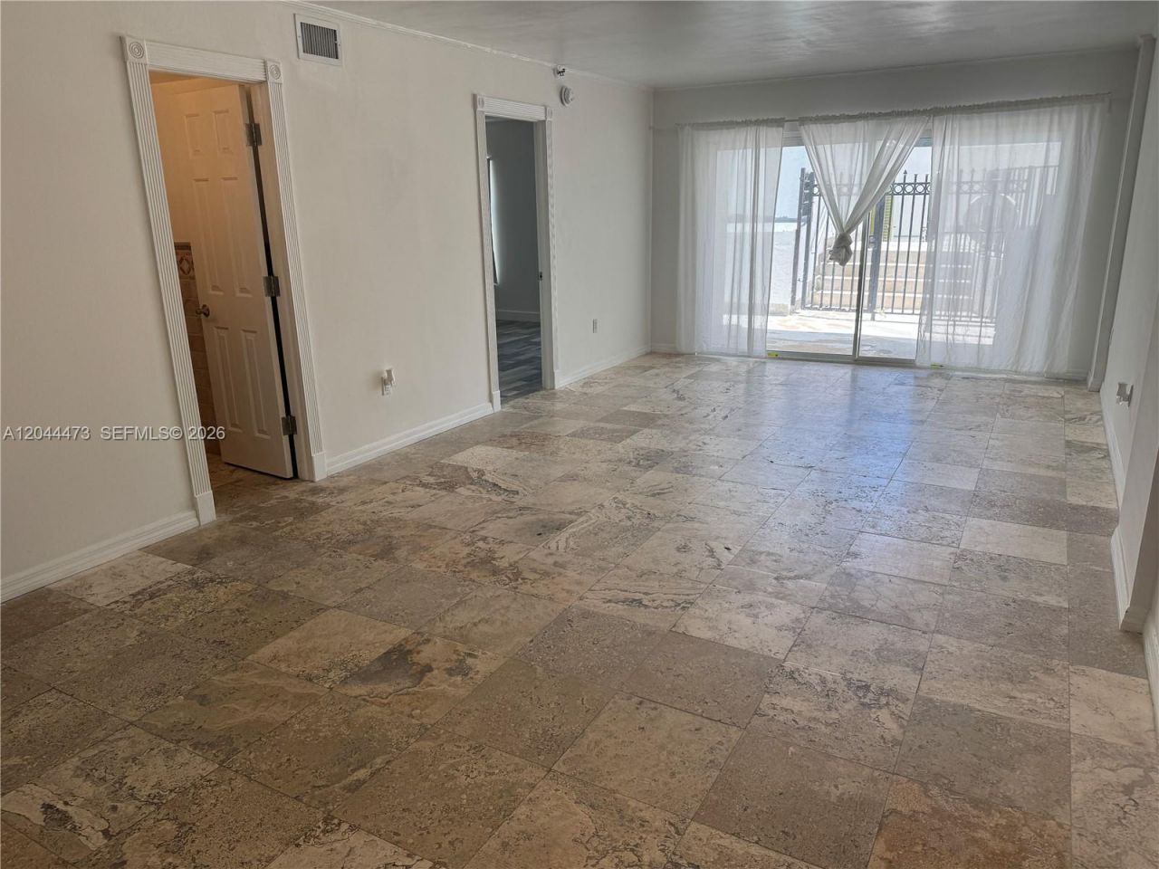 1345 West Ave , Unit 202, Miami Beach, FL 33139 Photo